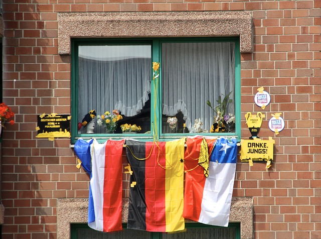 场14人冲 场14人冲